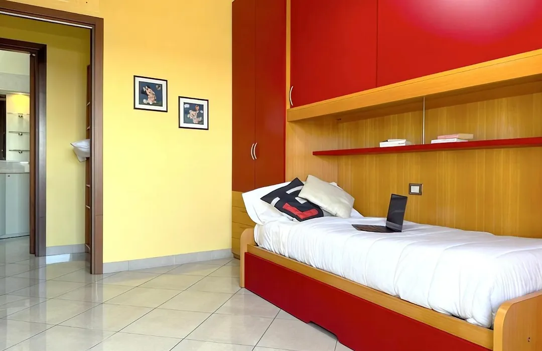 Homeby, Casa Cartesio-1